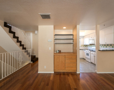 1914 11th Street - Photo Thumbnail 8