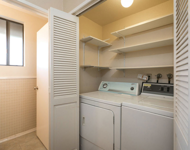 1914 11th Street - Photo Thumbnail 12