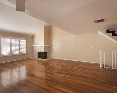 1914 11th Street - Photo Thumbnail 6