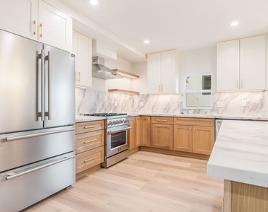 7964 Norton Avenue - Photo Thumbnail 2