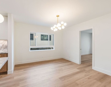 7964 Norton Avenue - Photo Thumbnail 4