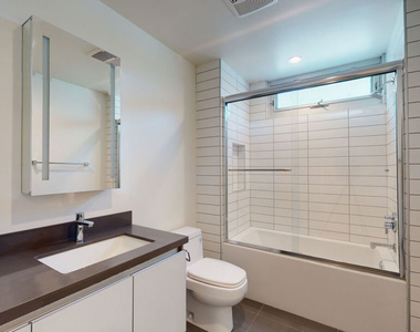 938 S Orange Grove Avenue - Photo Thumbnail 13