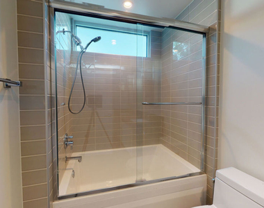 938 S Orange Grove Avenue - Photo Thumbnail 23