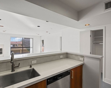 1518 Federal - Photo Thumbnail 5