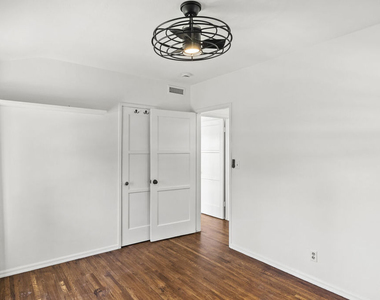 1400 Randall Street - Photo Thumbnail 12