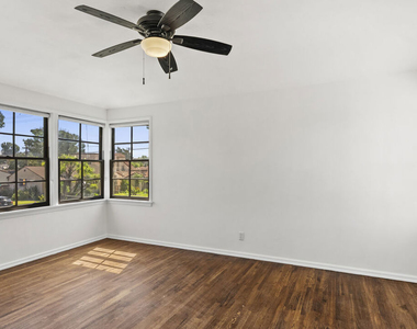 1400 Randall Street - Photo Thumbnail 13
