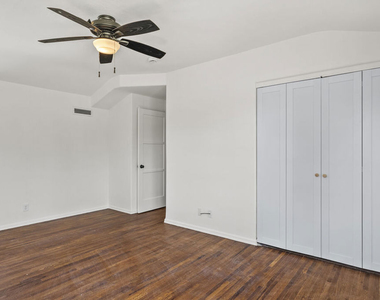 1400 Randall Street - Photo Thumbnail 14