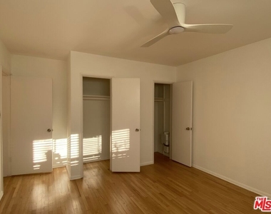 228 Idaho Avenue - Photo Thumbnail 4