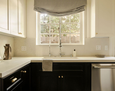 6051 Scenic Avenue - Photo Thumbnail 6