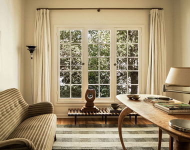6051 Scenic Avenue - Photo Thumbnail 10