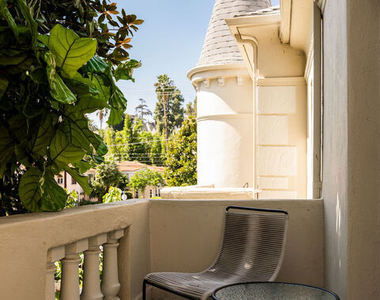 6051 Scenic Avenue - Photo Thumbnail 22