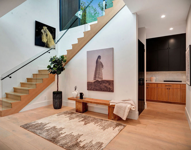 15602 Morrison Street - Photo Thumbnail 1