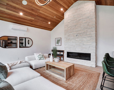 15602 Morrison Street - Photo Thumbnail 53