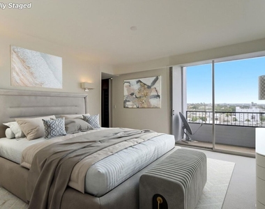1100 Alta Loma Road - Photo Thumbnail 14