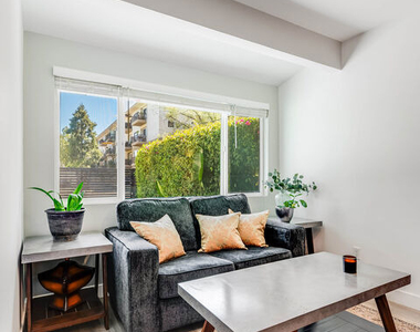 15237 Otsego Street - Photo Thumbnail 38