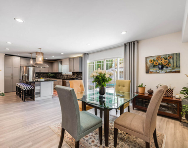 15237 Otsego Street - Photo Thumbnail 15