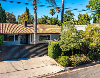 15237 Otsego Street - Photo Thumbnail 42
