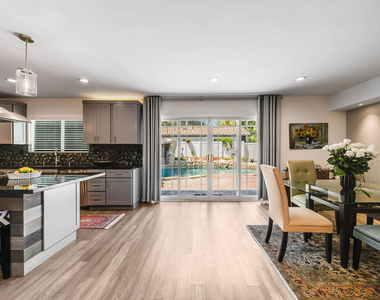 15237 Otsego Street - Photo Thumbnail 16