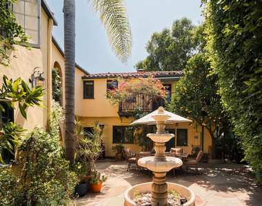6470 Ivarene Avenue - Photo Thumbnail 17
