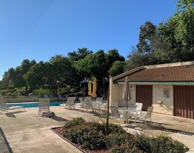 3079 Cowley Way - Photo Thumbnail 31