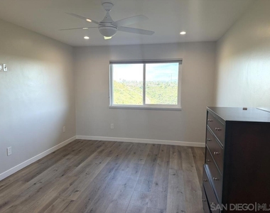 3079 Cowley Way - Photo Thumbnail 21