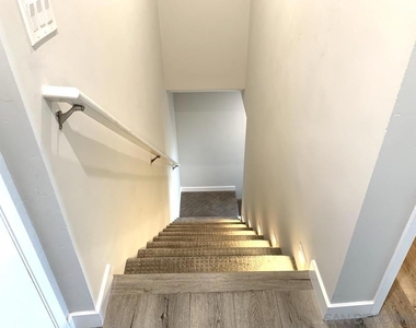 3079 Cowley Way - Photo Thumbnail 14