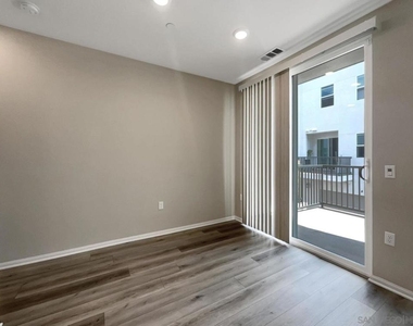 2023 Luzon Ln - Photo Thumbnail 13