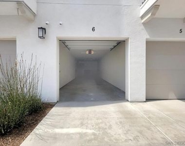 2023 Luzon Ln - Photo Thumbnail 8