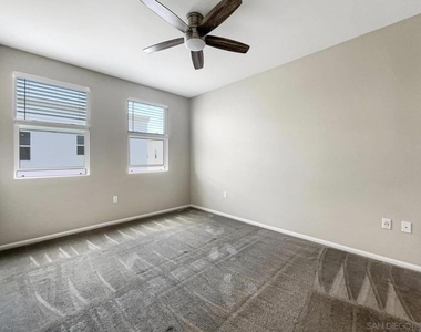 2023 Luzon Ln - Photo Thumbnail 3