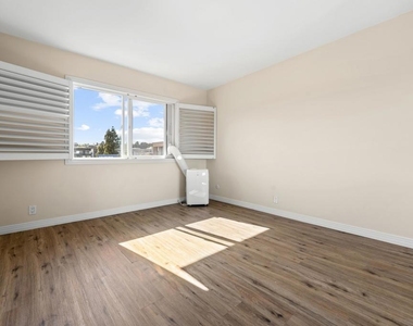 6120 Decena Dr (room 2) - Photo Thumbnail 5