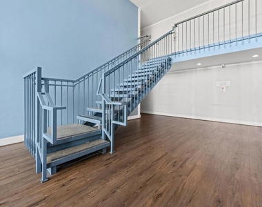 6120 Decena Dr (room 2) - Photo Thumbnail 2