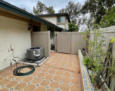 1640 Orinda Court - Photo Thumbnail 17
