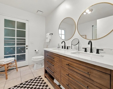 78118 Lago Drive - Photo Thumbnail 22