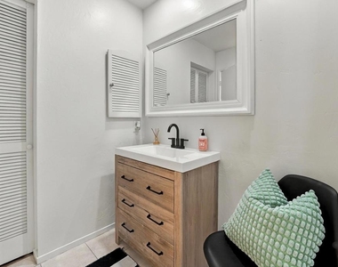 78118 Lago Drive - Photo Thumbnail 26