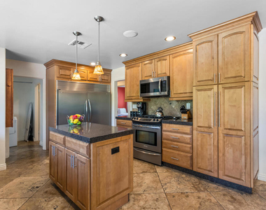 502 E Molino Road - Photo Thumbnail 8