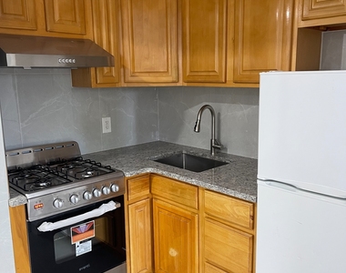 95-20 42nd Avenue - Photo Thumbnail 2