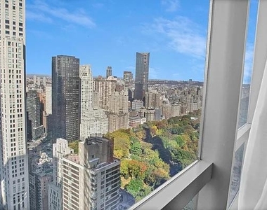 West 57th Street - Photo Thumbnail 1