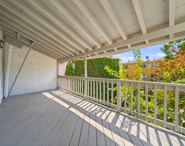 87th Street - Photo Thumbnail 8