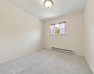 34th Avenue - Photo Thumbnail 11