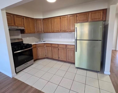66-78 69th Street - Photo Thumbnail 8