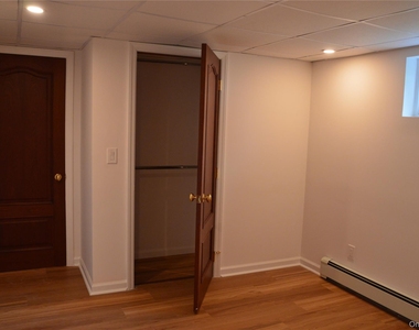 18 Sterling Place - Photo Thumbnail 26