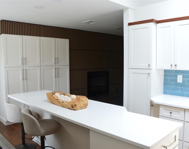 18 Sterling Place - Photo Thumbnail 5