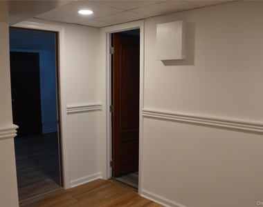 18 Sterling Place - Photo Thumbnail 23