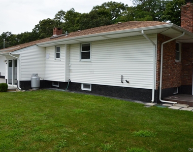 18 Sterling Place - Photo Thumbnail 43