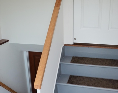 18 Sterling Place - Photo Thumbnail 42