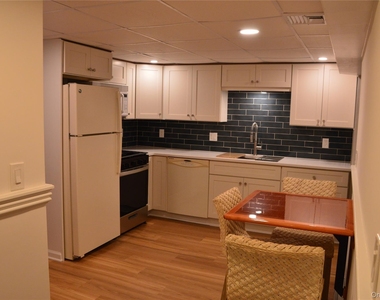 18 Sterling Place - Photo Thumbnail 20