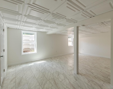 16 Trinity Place - Photo Thumbnail 28