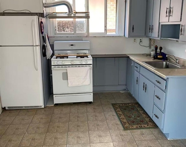 4361 161st Street - Photo Thumbnail 3