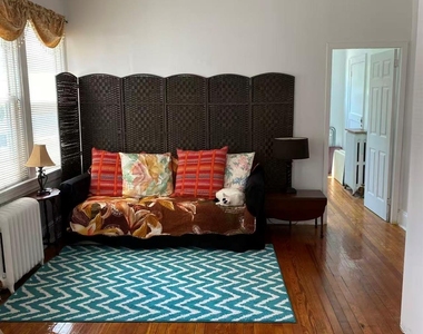 4361 161st Street - Photo Thumbnail 2