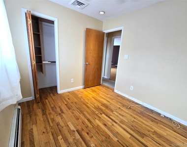 2364 Beverly Road - Photo Thumbnail 19
